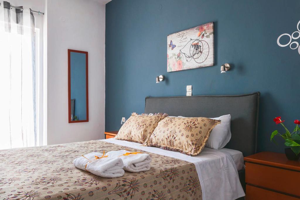 Nikos Apartments Agia Marina Habitación foto